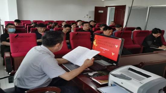 “精確定位，發揮引領，實現黨建和業務工作雙融合”主題黨課活動